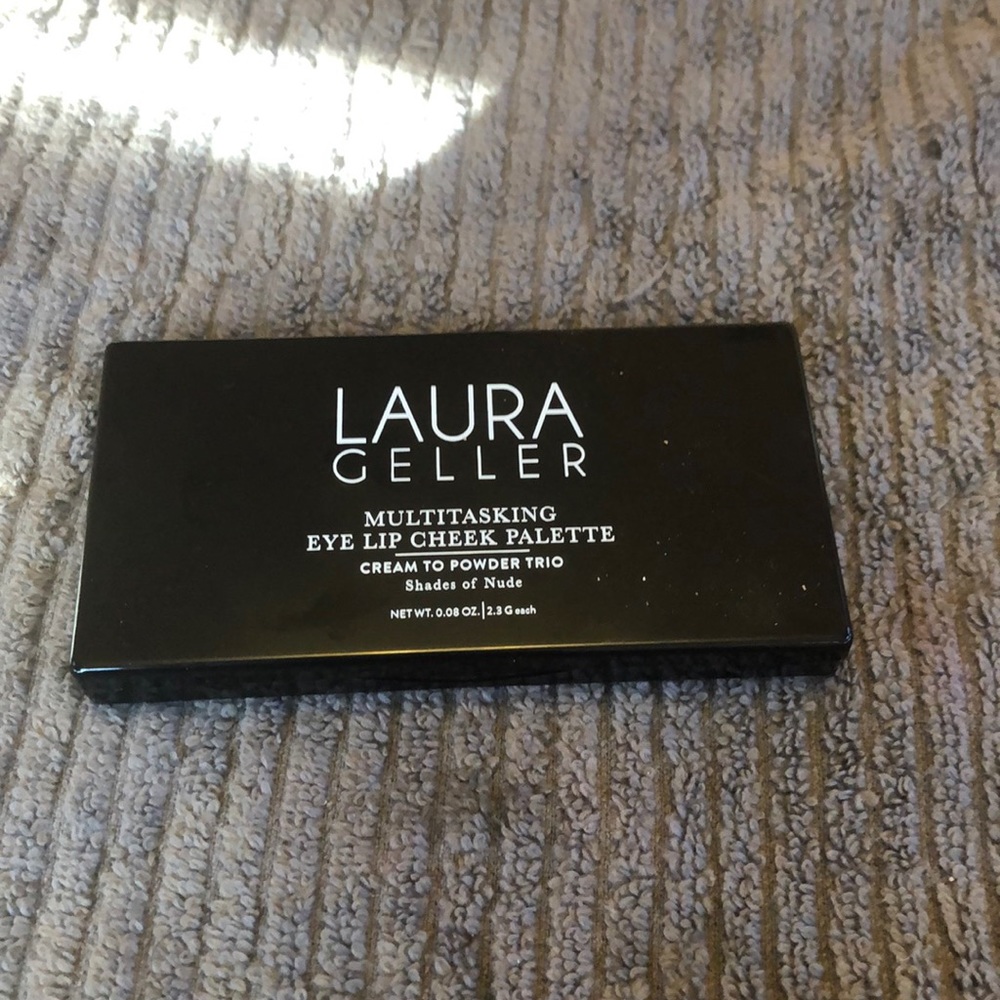 Laura Geller multi tasking eye, lip, cheek palette
